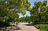周辺：長居公園まで約３４０ｍです。