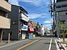 その他：現地を含む前面道路です。前面道路は広々とした公道約８ｍです。