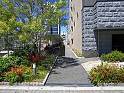 駐輪場・バイク置き場出入口です。