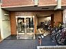 エントランス：エントランス・駐輪場