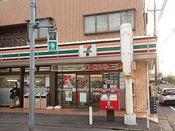 セブン-イレブ...