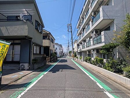 セントヒルズ小岩の前面道路です。