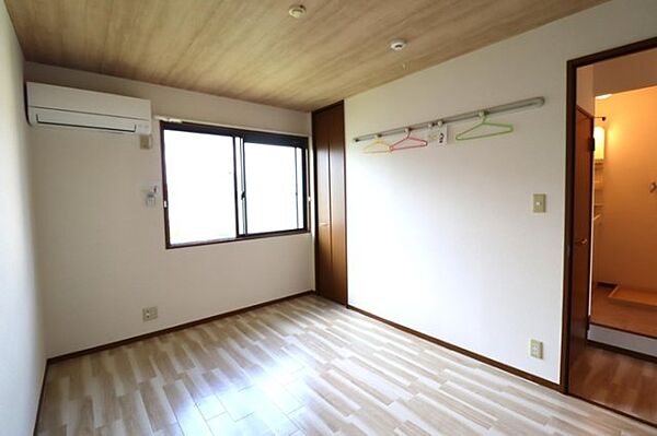 apartment 茨城県龍ケ崎市松ケ丘1丁目6-13
松ケ丘の賃貸情報を見る
物件地図