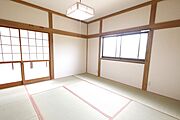 浴室の隣の和室8帖