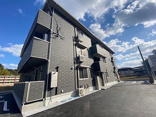 福岡県宗像市緑町(賃貸アパート1LDK・1階・37.68㎡)の写真 その1