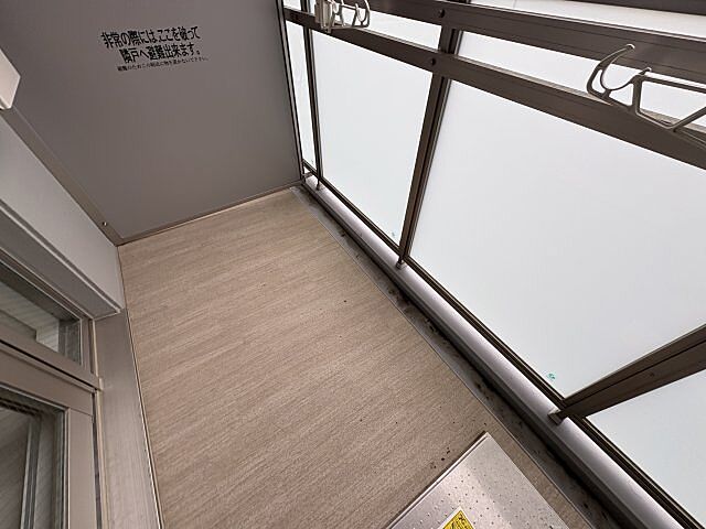 バルコニー