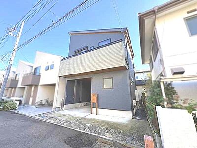 外観:■武蔵小金井駅まで徒歩7分♪■令和5年築の築浅物件♪■天井が高く開放感のある約16帖リビング♪ 外観:■武蔵小金井駅まで徒歩7分♪■令和5年築の築浅物件♪■天井が高く開放感のある約16帖リビング♪