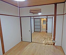 泉川町アパート 2Kの写真
