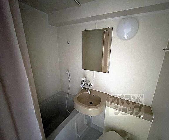 浴室