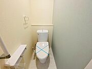トイレ トイレには快適な温水洗浄便座付き