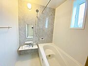 浴室 広々1坪のお風呂でほっとひといき！1日の疲れを我が家で癒しましょう
