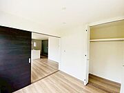 洋室 明るい洋室ではのんびりとお過ごしできます☆