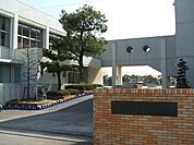 岩倉市立曽野小学校（250m）