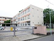 名古屋市立桜丘中学校（960m）