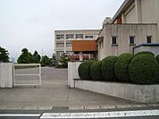 江南市立西部中学校（1360m）