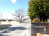 周辺：半田市立亀崎中学校（450m）