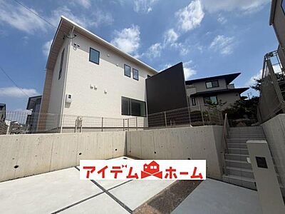 外観:〇●4号棟外観●〇 平日のご案内も可能です! アイデムホーム南店は緑区役所から徒歩2分! 水曜日も営業しております! 外観:〇●4号棟外観●〇 平日のご案内も可能です! アイデムホーム南店は緑区役所から徒歩2分! 水曜日も営業しております!