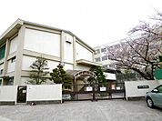 名古屋市立神沢中学校（1900m）
