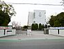 周辺：刈谷市立日高小学校（580m）