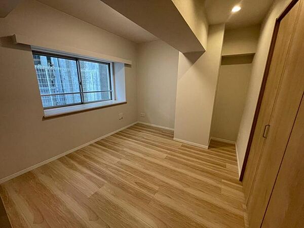 寝室を拡大表示