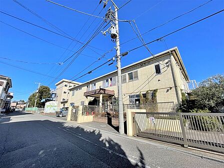 アンデルセン第二保育園 徒歩5分。 390m