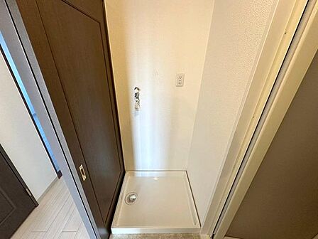 万一の水漏れにも床への漏水を防ぐ、防水パン設置済み!