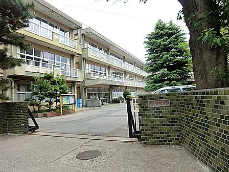 千葉市立作新小学校 徒歩15分。 1160m