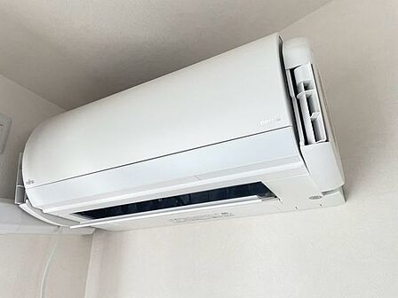 リビングエアコン設置済みにつき、初期費用を抑えられます。引っ越し後すぐに快適に生活を始められます!