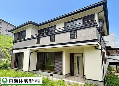 外観:たっぷりの陽光を受け止める明るい邸宅で、新生活を! 外観:たっぷりの陽光を受け止める明るい邸宅で、新生活を!