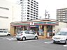 周辺：セブン-イレブン 名古屋萱場2丁目店（200m）