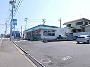 ファミリーマート 高森台店（210m）