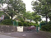 春日井市立藤山台小学校（610m）