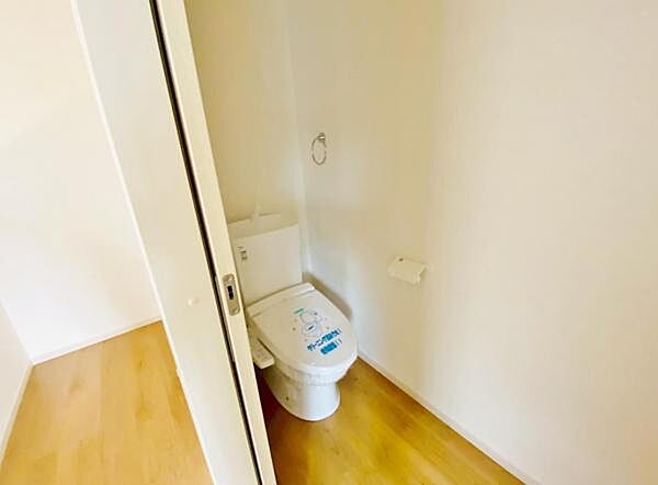 トイレを拡大表示