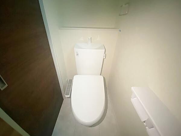 トイレを拡大表示