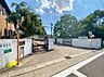 周辺：名古屋市立牧の池中学校（1070m）
