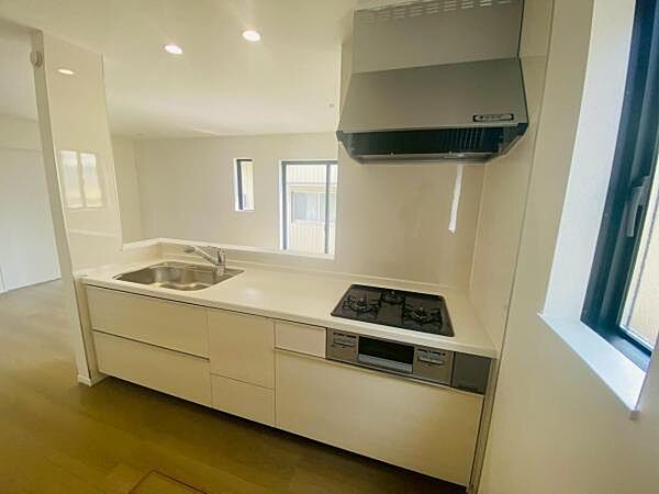 キッチンを拡大表示