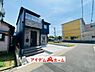 外観：1号棟　外観写真 平日・土日問わずご案内致します！お気軽にお問合わせ下さい♪ 