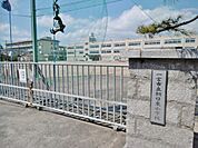 一宮市立朝日東小学校（1400m）