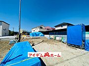 2号棟　外観写真 平日・土日問わずご案内致します！お気軽にお問合わせ下さい♪