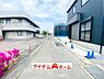 外観：前面道路 平日・土日問わずご案内致します！お気軽にお問合わせ下さい♪ 