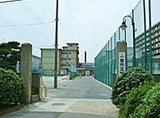 一宮市立中部中学校（1300m）