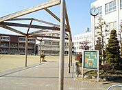 名古屋市立山田東中学校（43m）