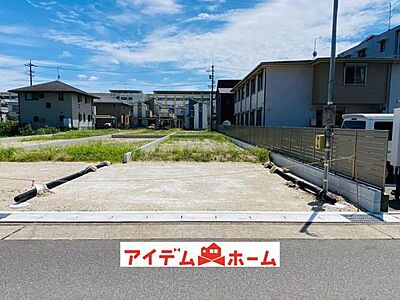 外観:1号棟 外観写真 平日・土日問わずご案内致します!お気軽にお問合わせ下さい♪ 外観:1号棟 外観写真 平日・土日問わずご案内致します!お気軽にお問合わせ下さい♪