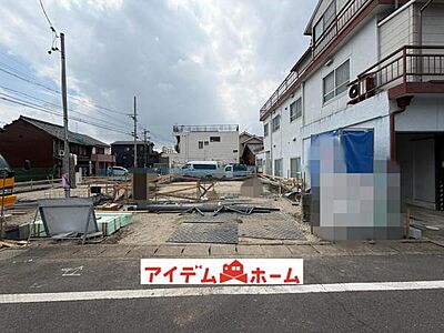 外観：1号棟　外観写真 平日・土日問わずご案内致します！お気軽にお問合わせ下さい♪ 