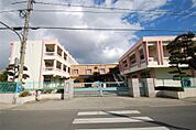 邑久小学校(350m)