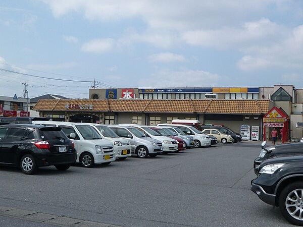 画像25:スーパーオータニ江曽島店(スーパー)まで699m