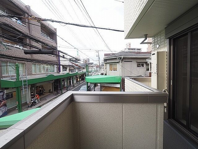 バルコニー