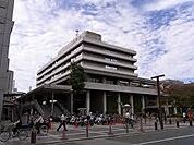 役所「西宮市役所まで1374m」