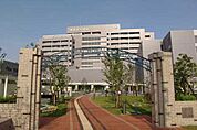 病院「独立行政法人労働者健康福祉機構関まで777m」