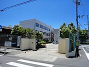 中学校「尼崎市立大庄北中学校まで624m」